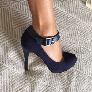 Navy blue faux suede & leather heels.